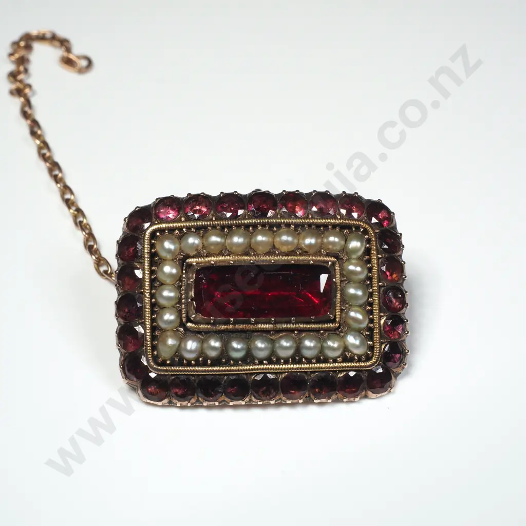Antique 9ct Gold Pearl Gem Set Mourning Brooch - To Test Image 1++
