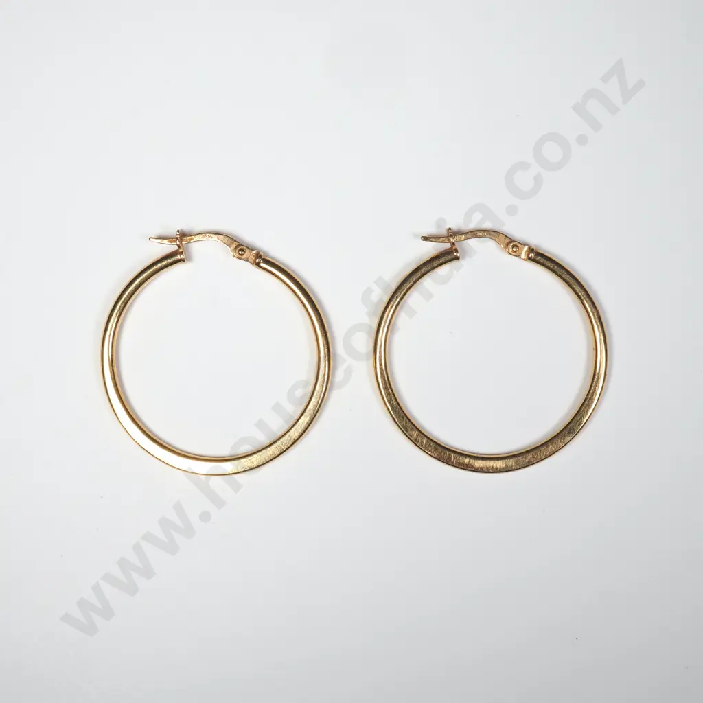 Pair of 9ct Gold Hoop Earrings Image 1++
