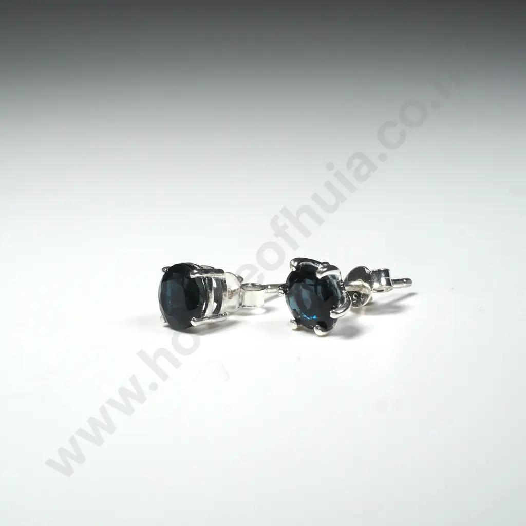 Sterling Silver London Blue Topaz Stud Earrings Image 1++
