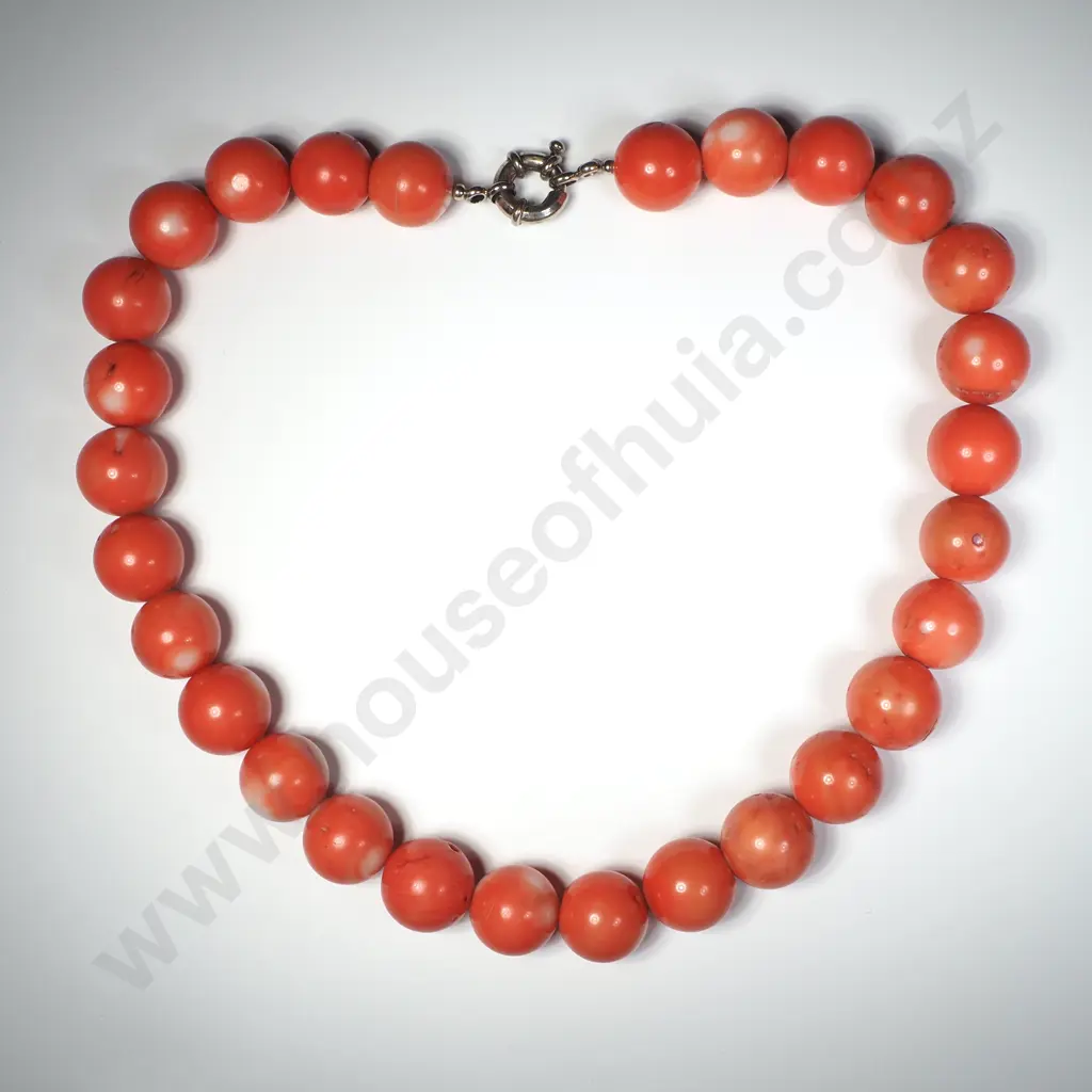 Massive Vintage Coral Bead Necklace Image 1++