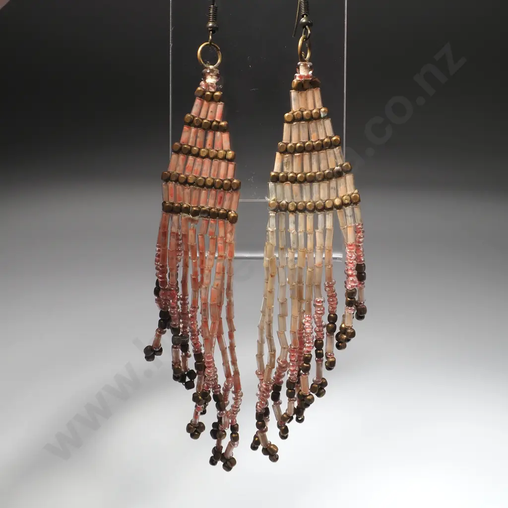 Impressive Vintage Costume Earrings Image 1++