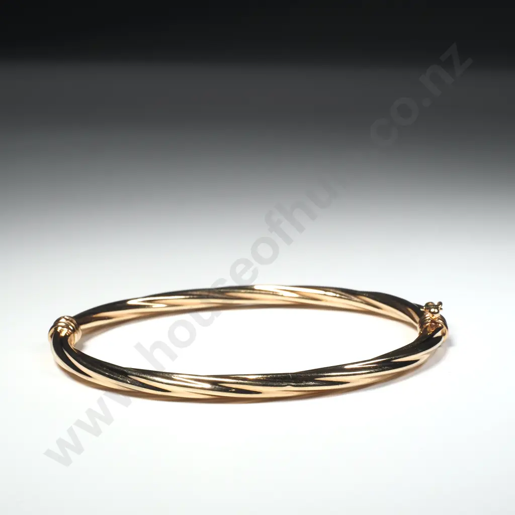 Italian 9ct Gold Hinged Bracelet Image 1++