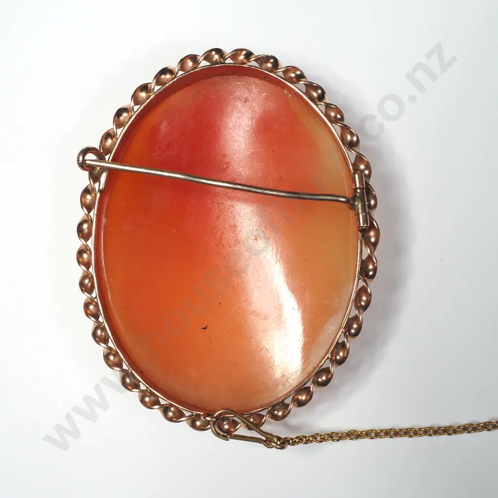 Vintage 9ct Gold Cameo Brooch Image 1++