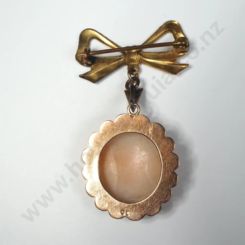 Vintage 9ct Gold Cameo Brooch Image 1++