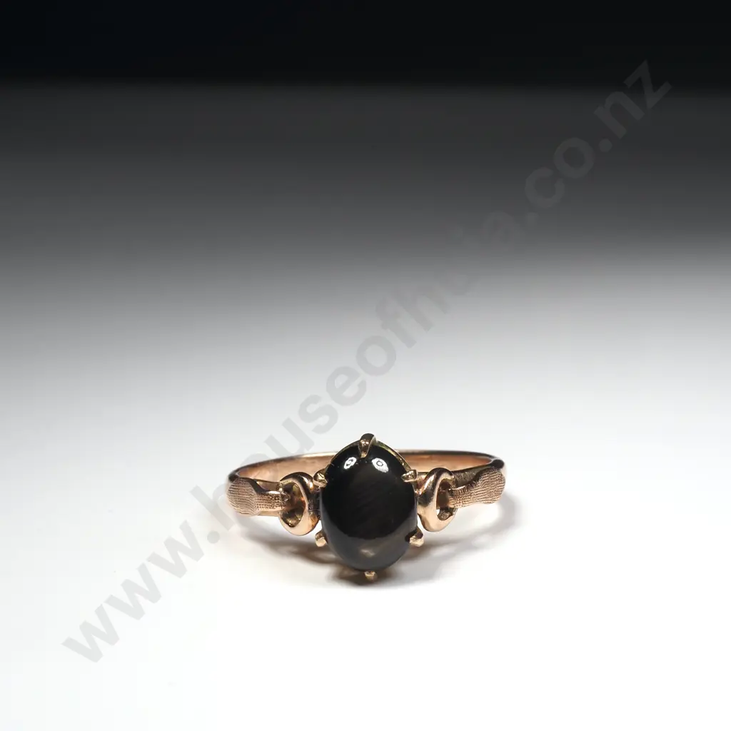 Vintage 9ct Gold Cabuchon Ring Image 1++