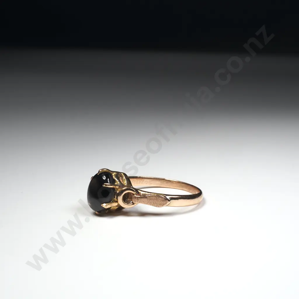 Vintage 9ct Gold Cabuchon Ring Image 1++