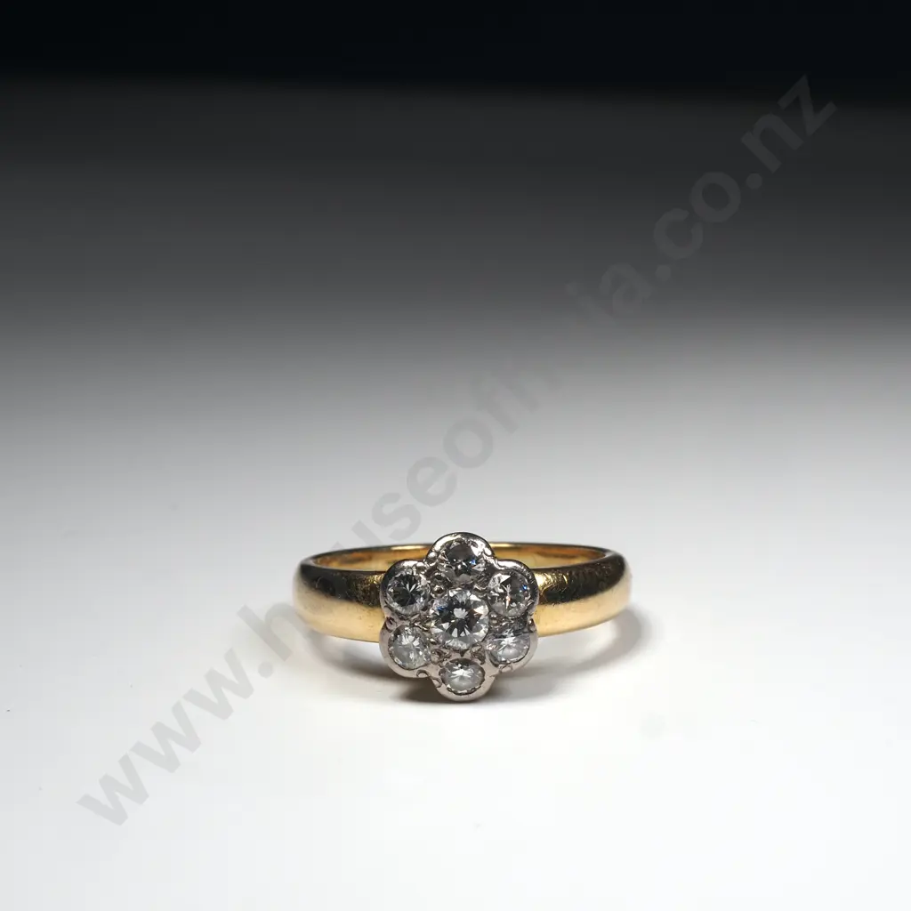 18ct Gold Diamond Ring Image 1++