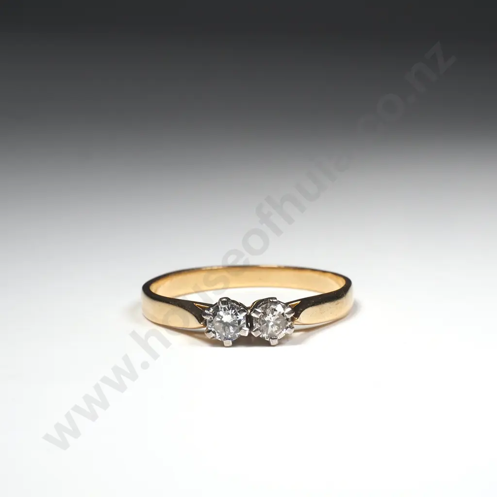 18ct Gold Two Stone Diamond Ring - Valuation $2,460.00 Image 1++