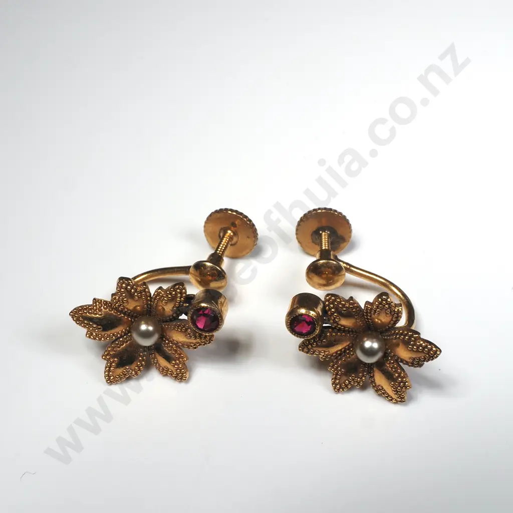 Rolled Gold Earrings Image 1++