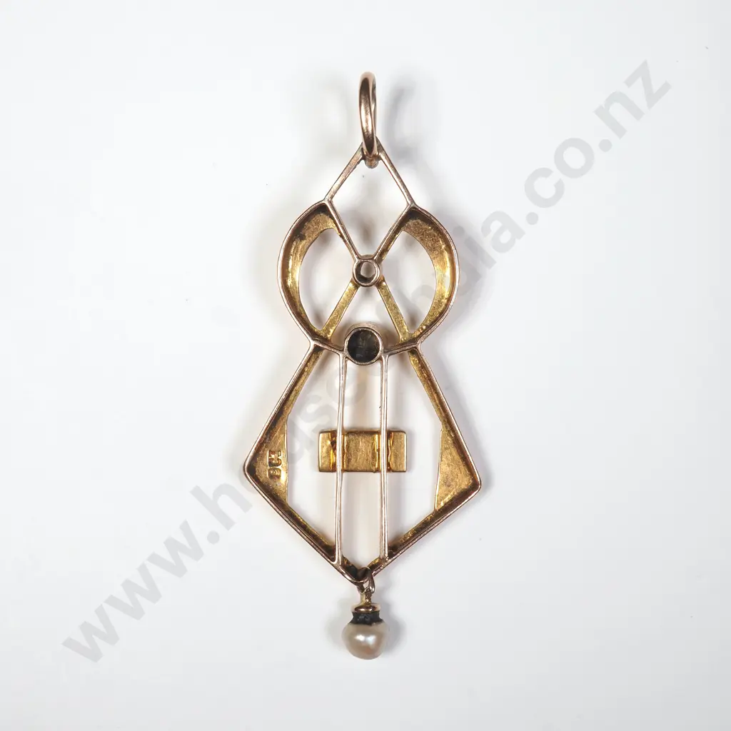 Art Deco 9ct Gold Pendant Image 1++