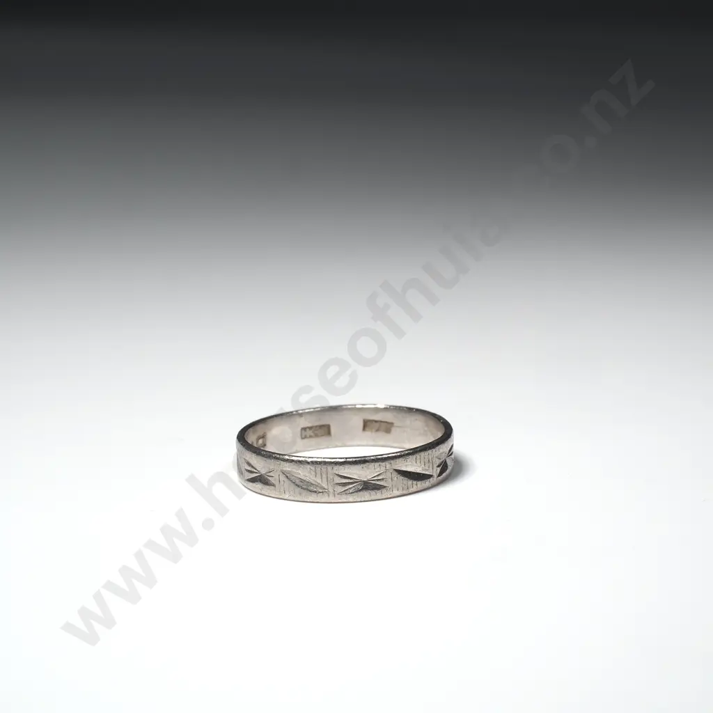 Platinum Wedding Band Image 1++