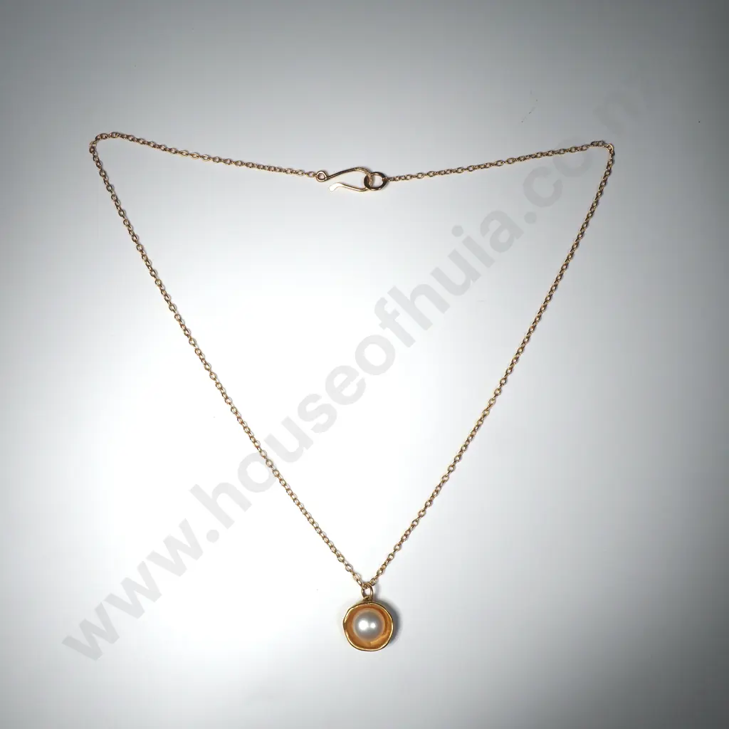 Rolled Gold Pearl Pendant Image 1++