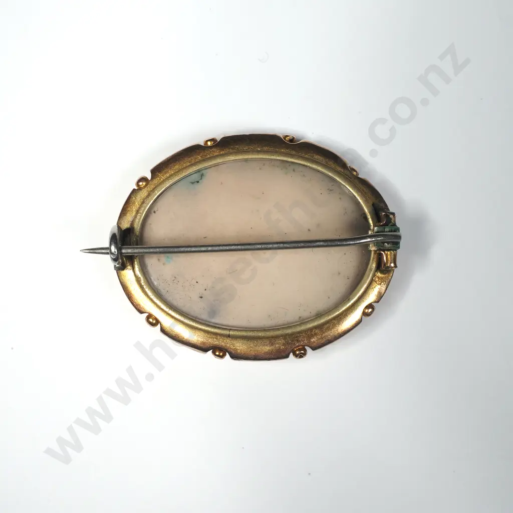 Oval Gold Tone  Brooch w Star Burst  set  w Seed Pearl & Verso w  Glass Frame for Lock of Hair Image 1++