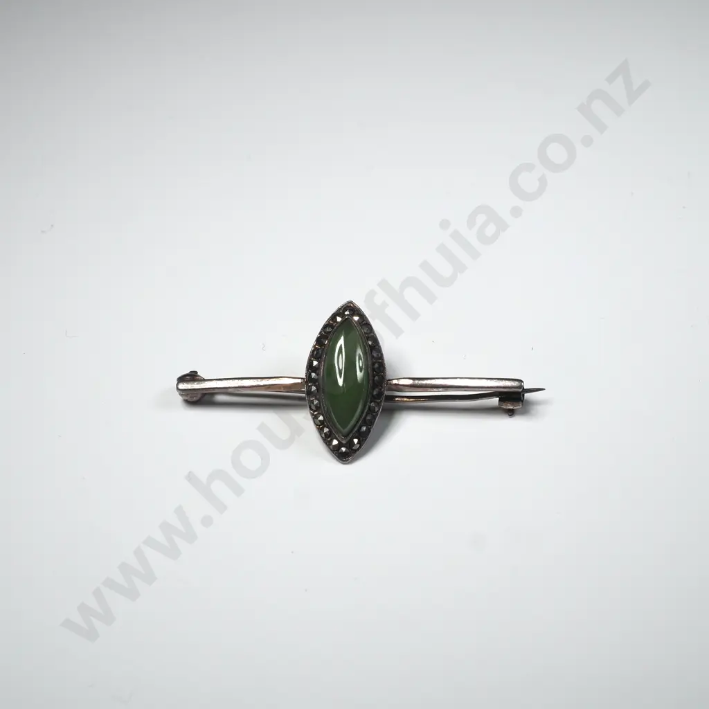 Sterling Silver Greenstone Brooch Image 1++