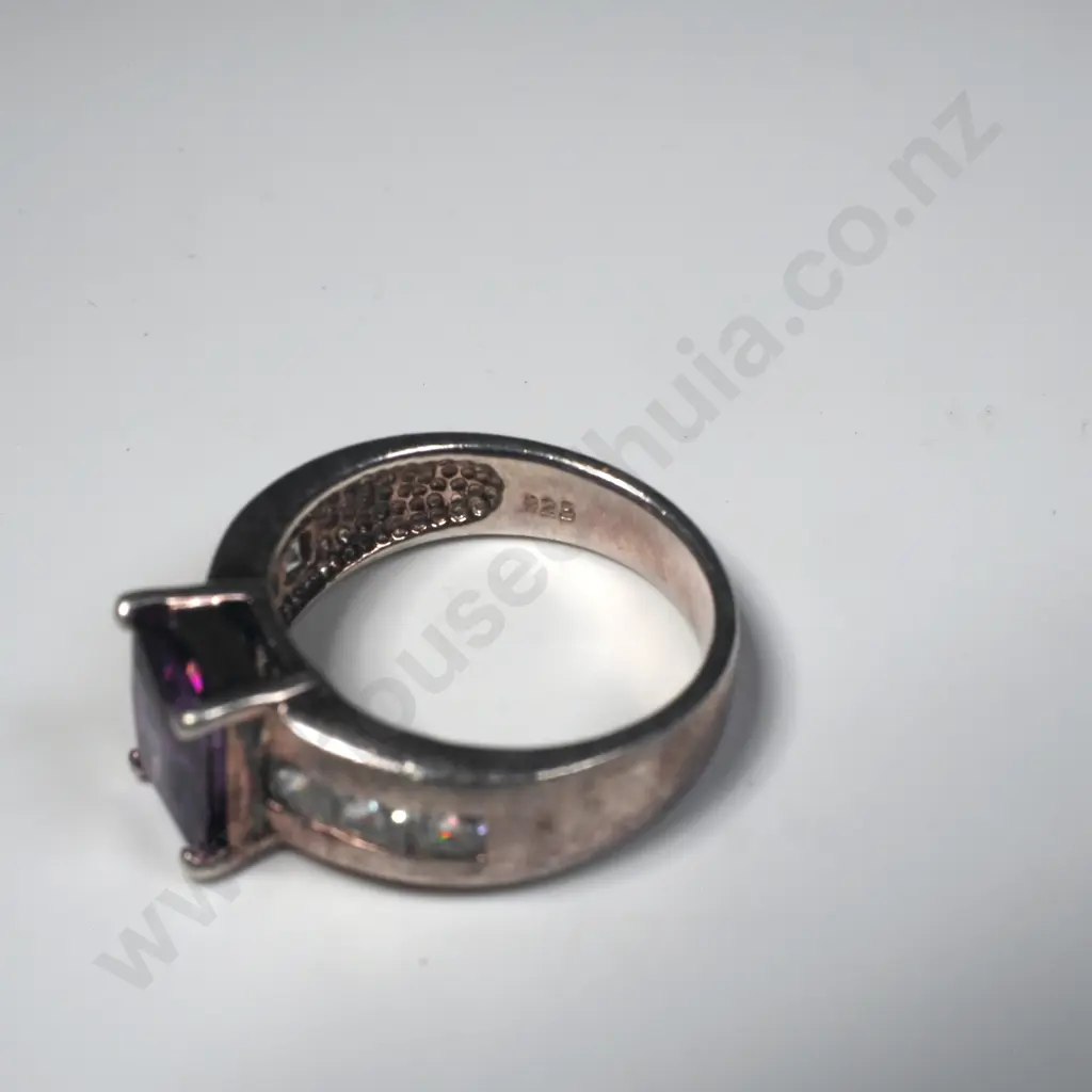 Sterling Silver Ring Image 1++