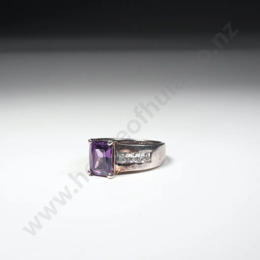 Sterling Silver Ring Image 1++