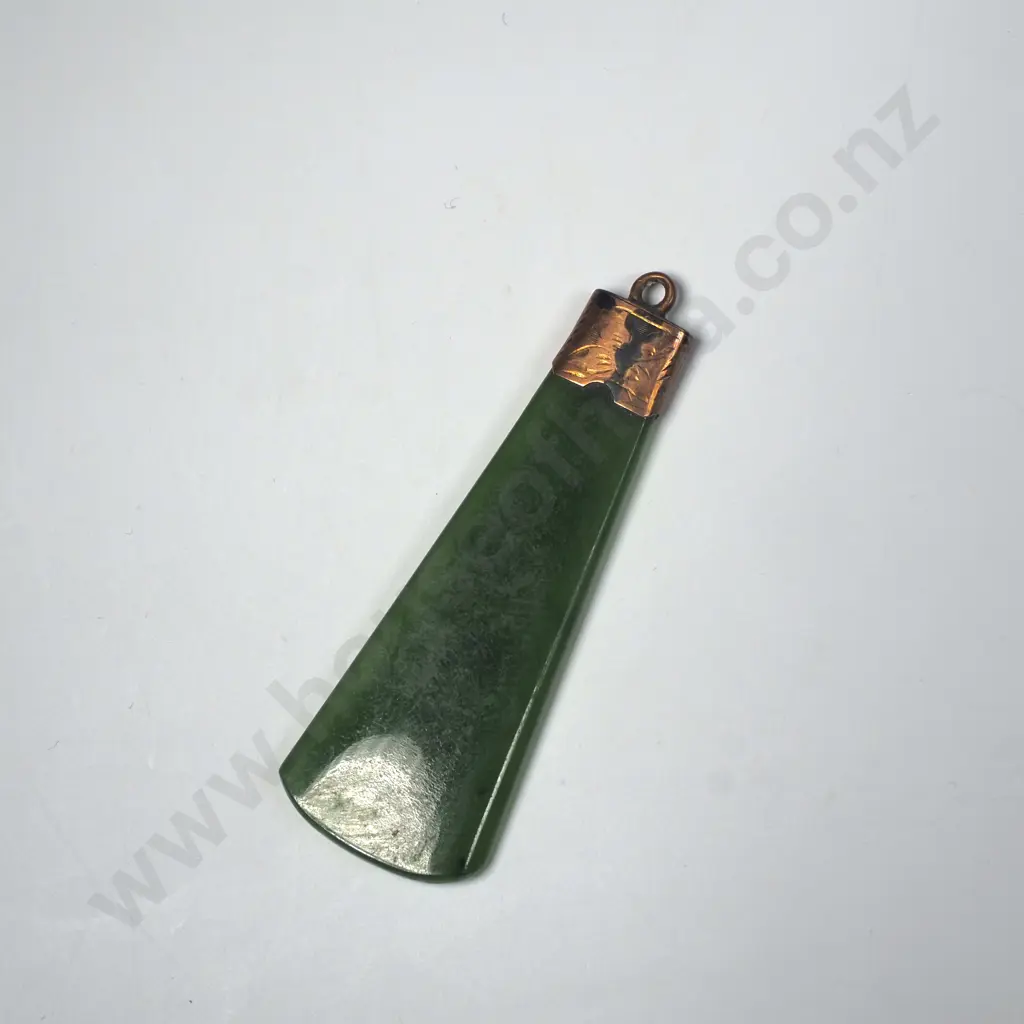 Colonial 9ct Gold Greenstone Pendant Image 1++