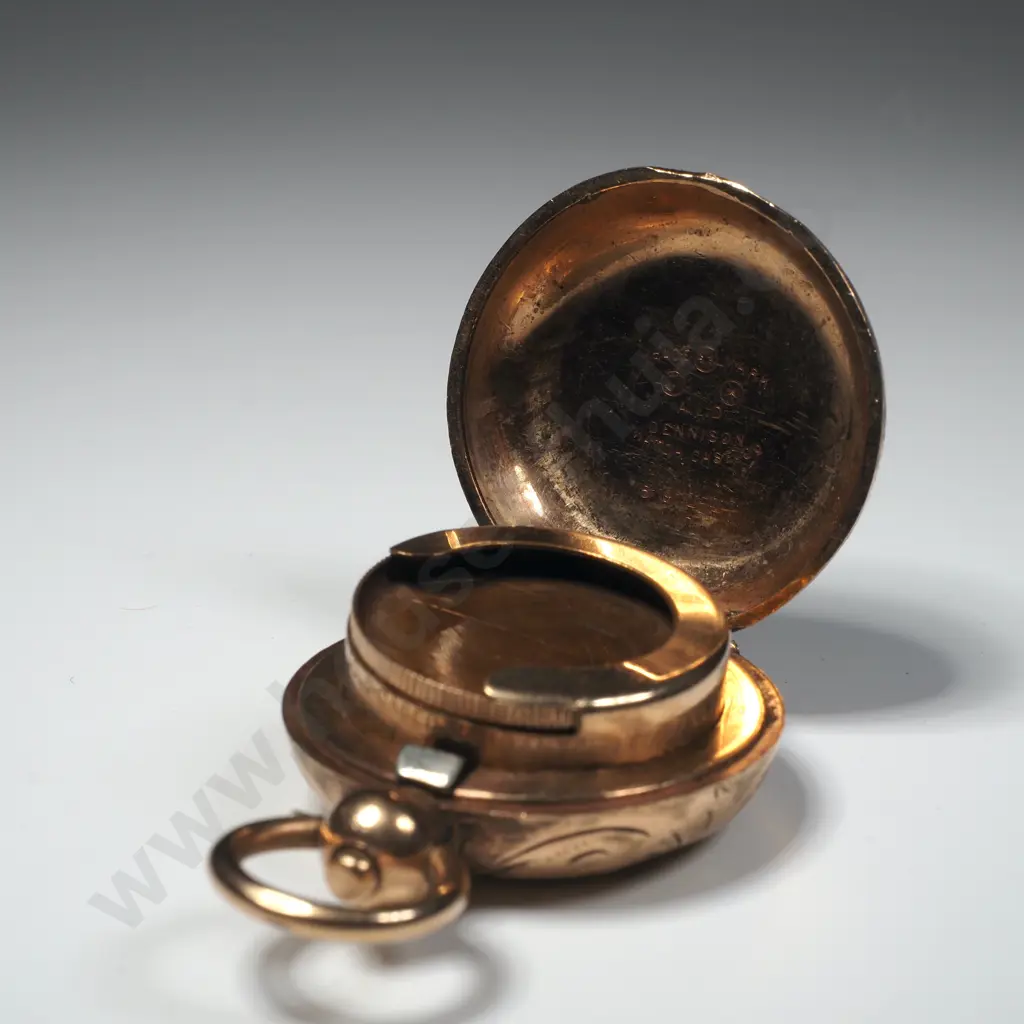 Rolled Gold Sovereign Case w All over Engraving - A/F Image 1++