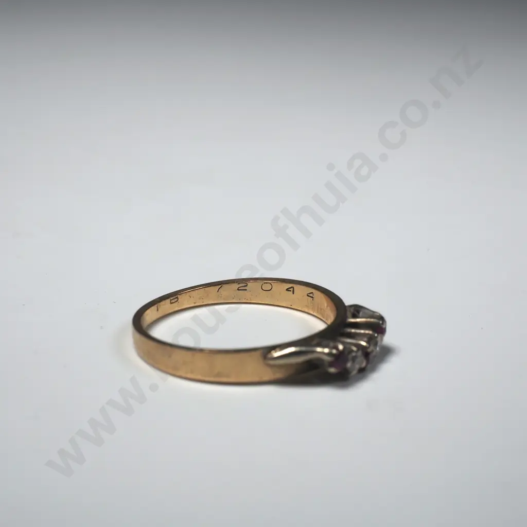 Vintage 9c Gold Ring Image 1++