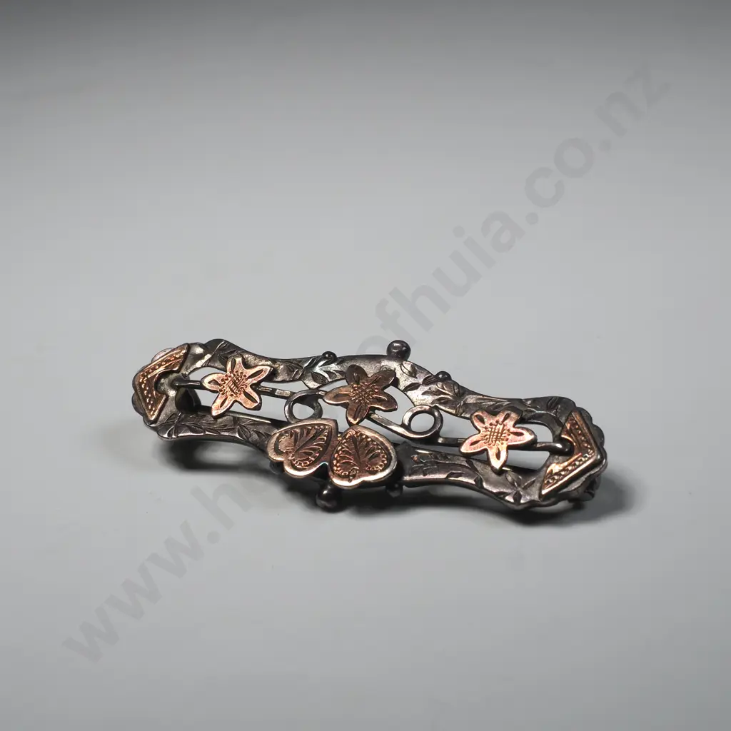 Victorian Sterling Silver Brooch w 9ct Gold Accents Image 1++