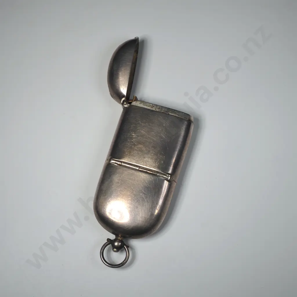 Antique Sterling Silver Vesta / Sovererign Holder Pendant Image 1++