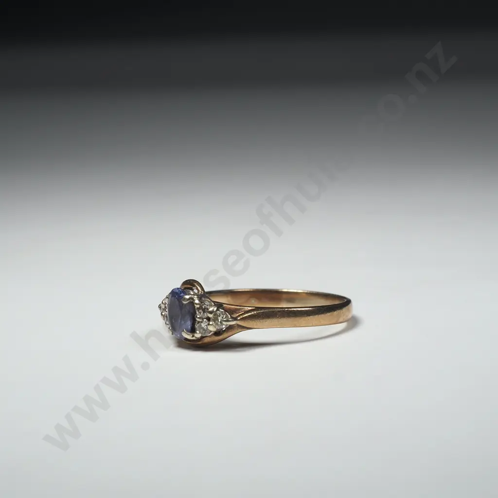 Vintage 9ct Gold Ring Image 1++
