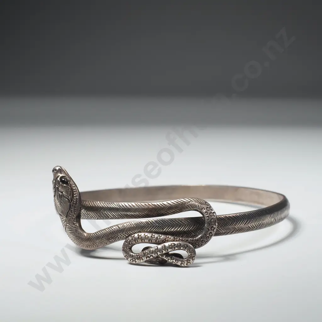 Silver Snake Bracelet Image 1++