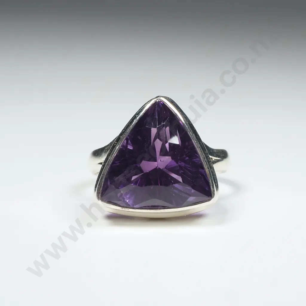 Sterling Silver Amethyst Ring Image 1++