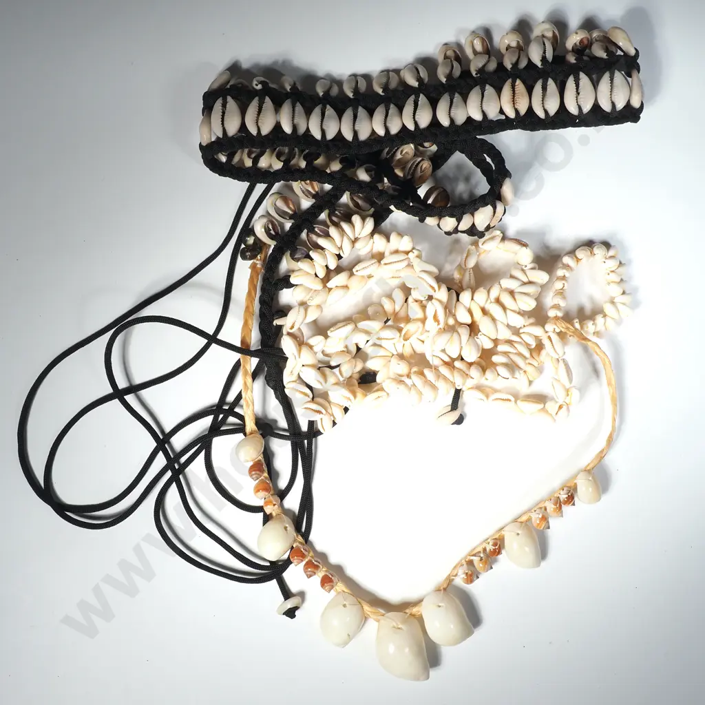 Shell Necklaces & a Shell Belt Image 1++