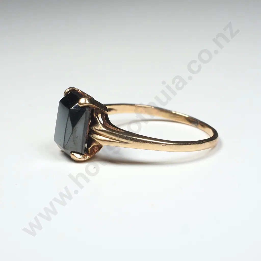 9ct Gold Ring Image 1++
