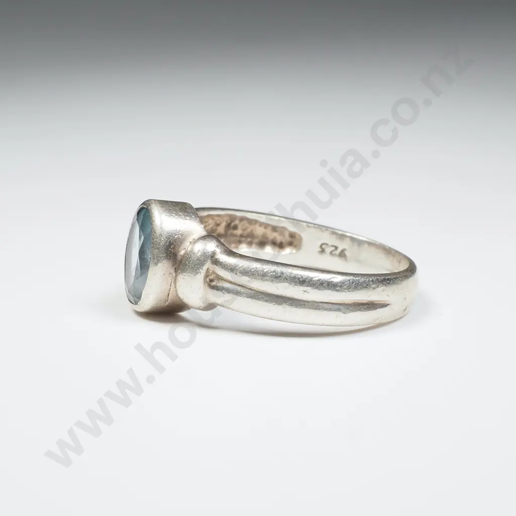 Sterling Silver Blue Stone Ring Image 1++