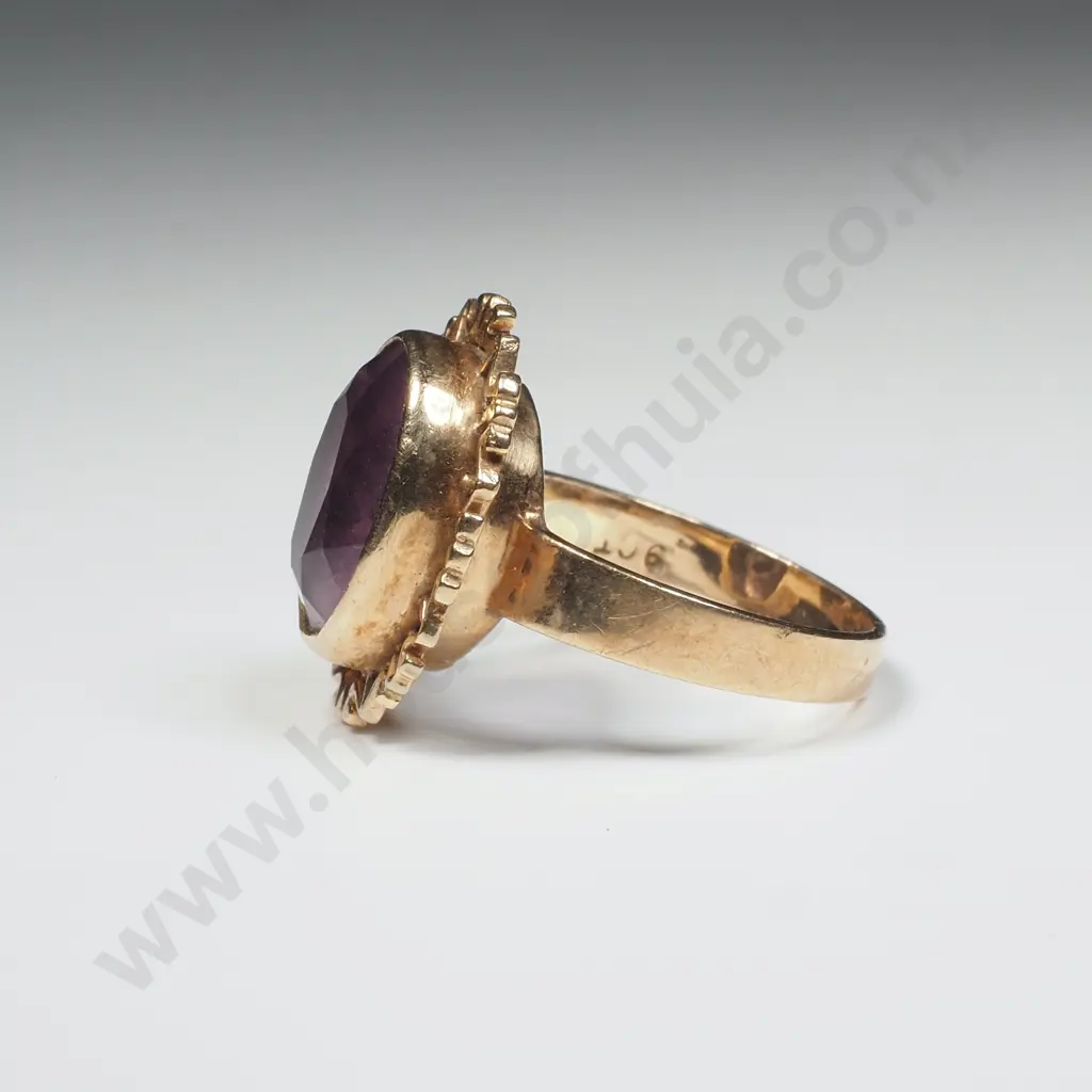 9ct Gold Amethyst Ring Image 1++