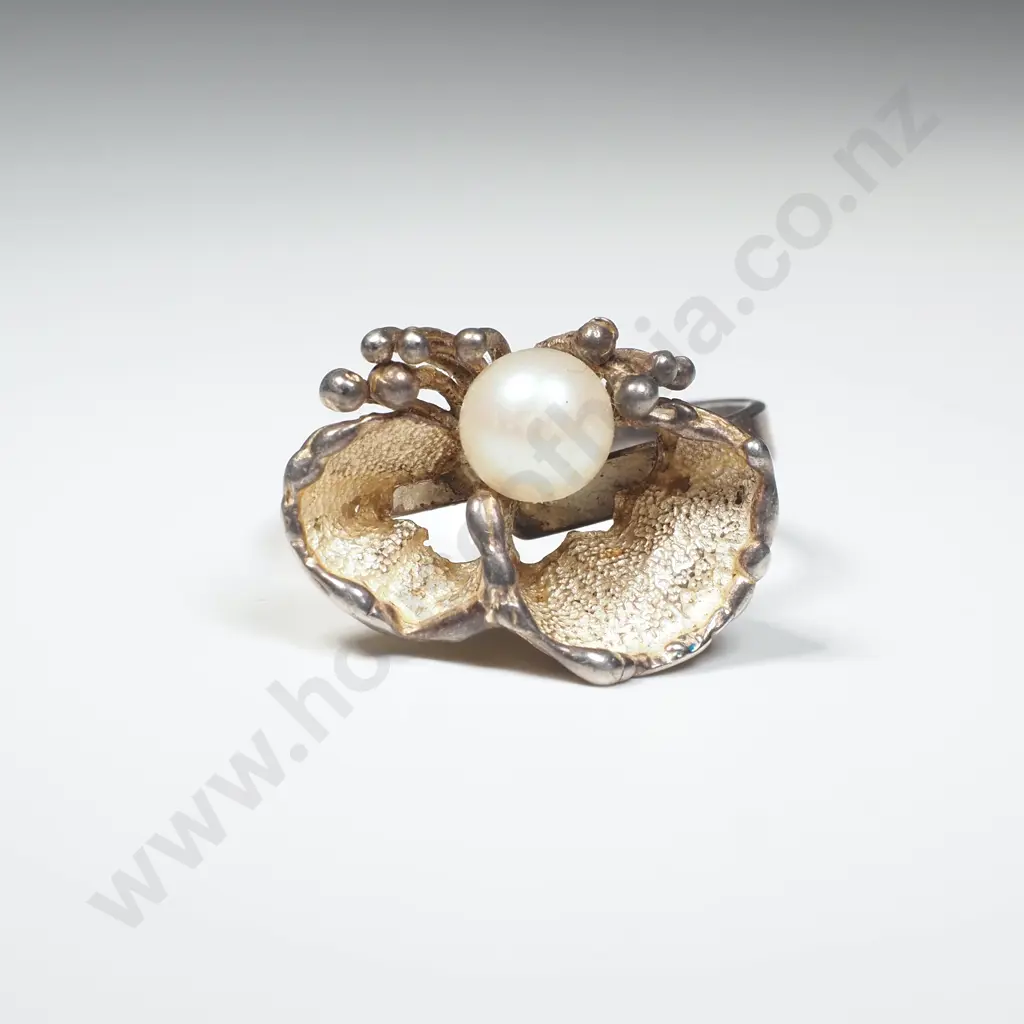 Sterling Silver Ring Image 1++