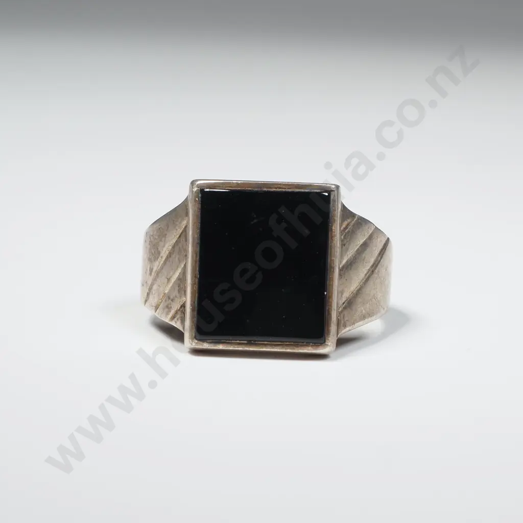 Sterling Silver Onyx Signet Ring Image 1++