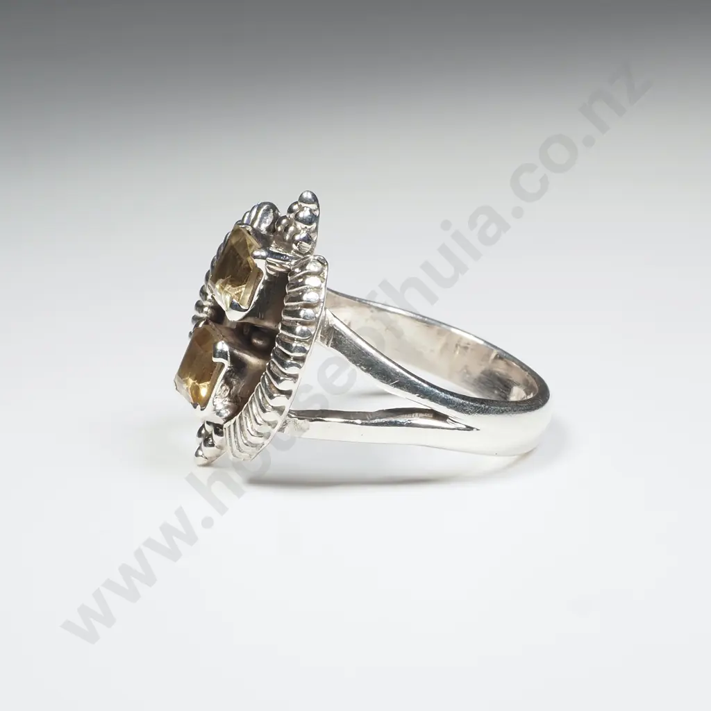 Sterling Silver & Citrine Ring Image 1++