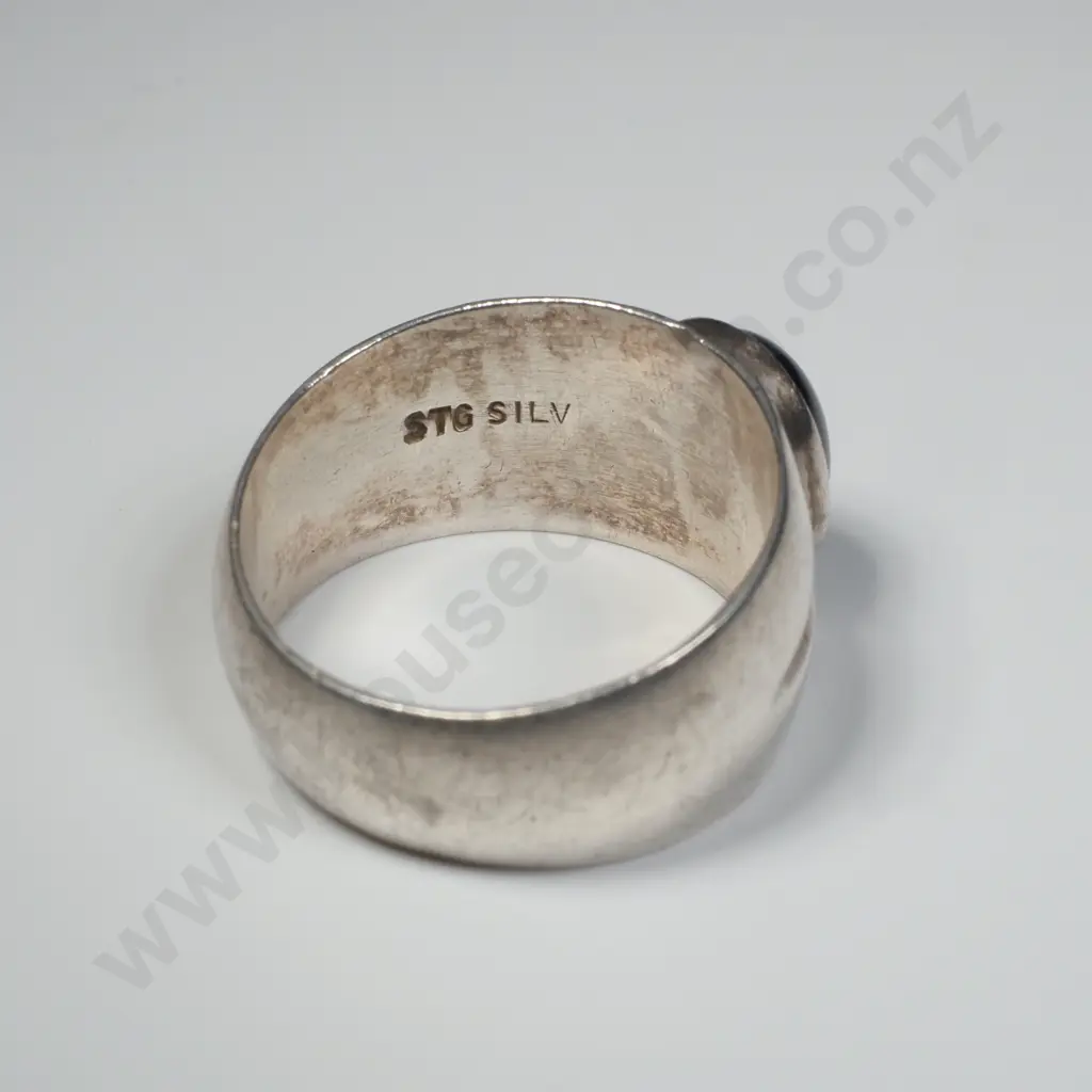 Sterling Silver Red Gem Ring Image 1++