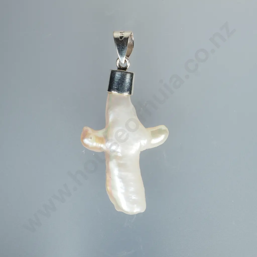 Sterling Silver Baroque Pearl Pendant Image 1++