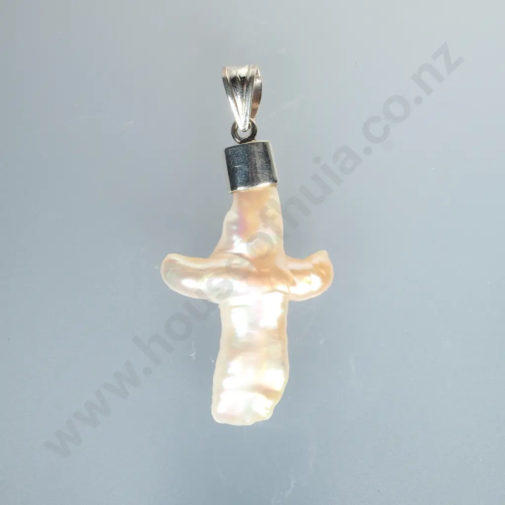 Sterling Silver Baroque Pearl Pendant Image 1++