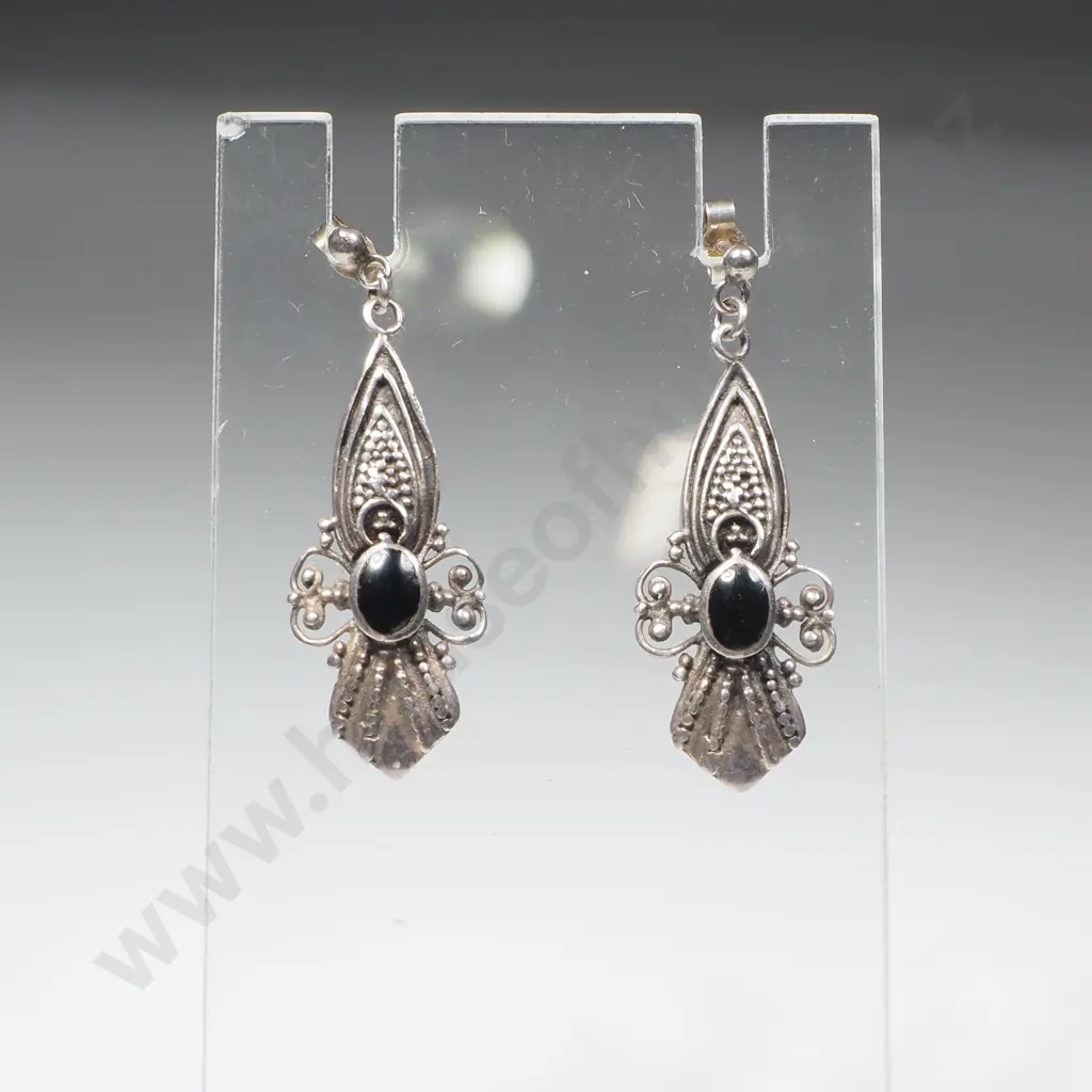 Vintage Sterling Silver Onyx Earrings Image 1++