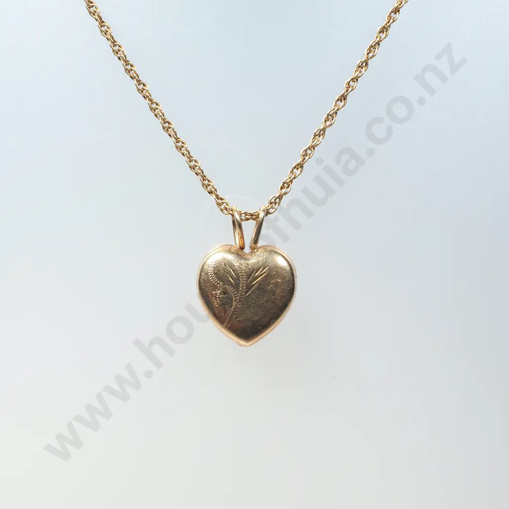 9ct Gold Necklace Pendant Image 1++