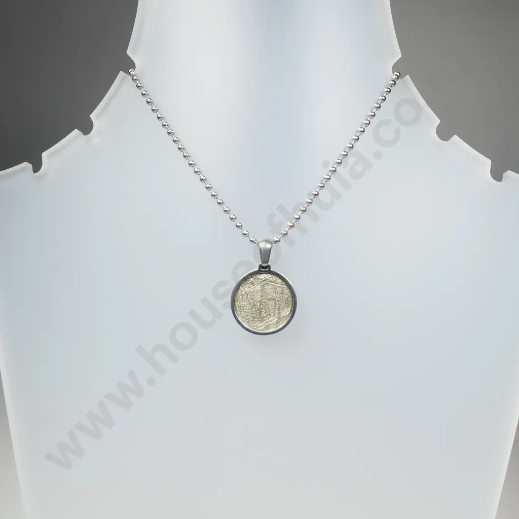 Modernist Pendant on S/S Image 1++