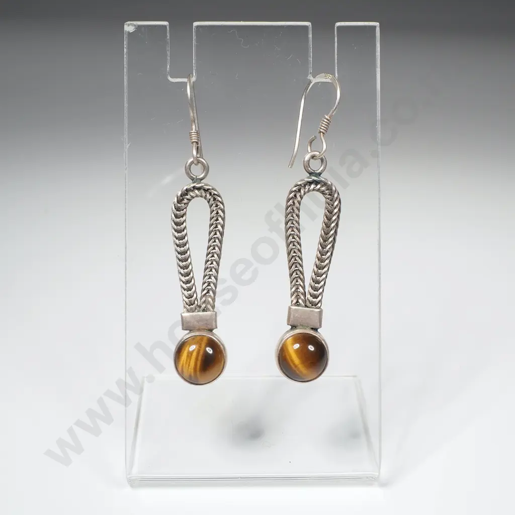 Pair of Sterling Silver Earrings Image 1++