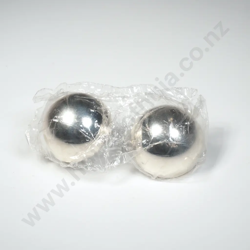 Sterling Silver Round Earrings - As New Image 1++