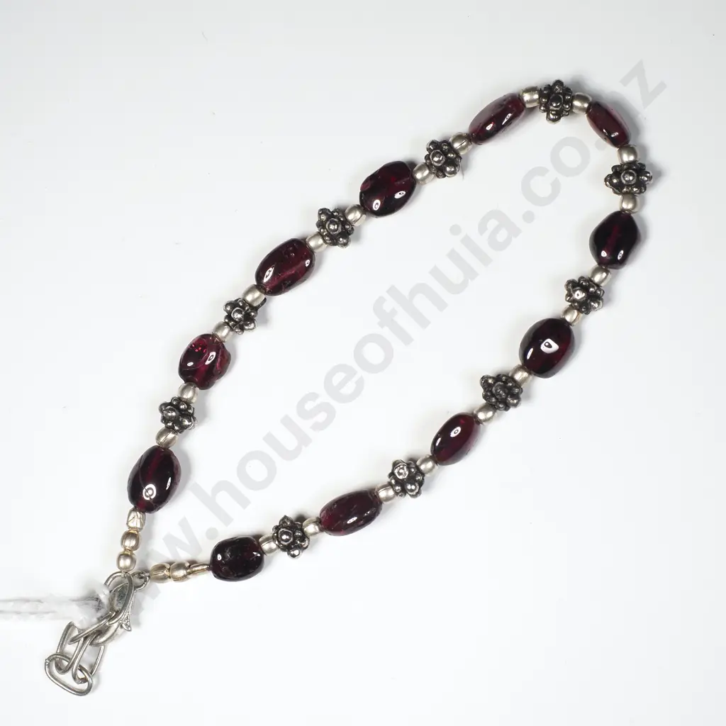 Tibetan Style Garnet Bracelet Image 1++