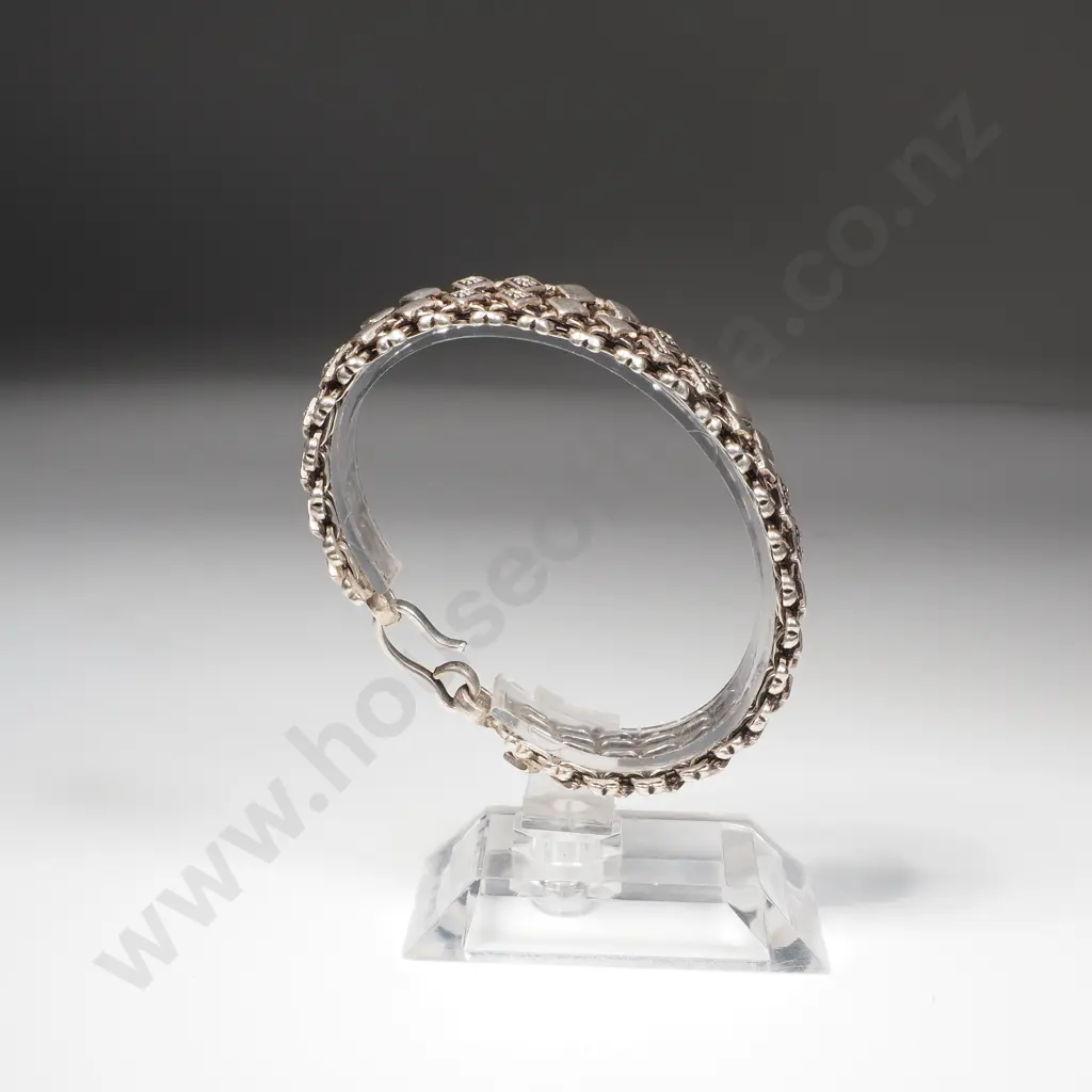 Decorative 80% Silver Bracelet Image 1++