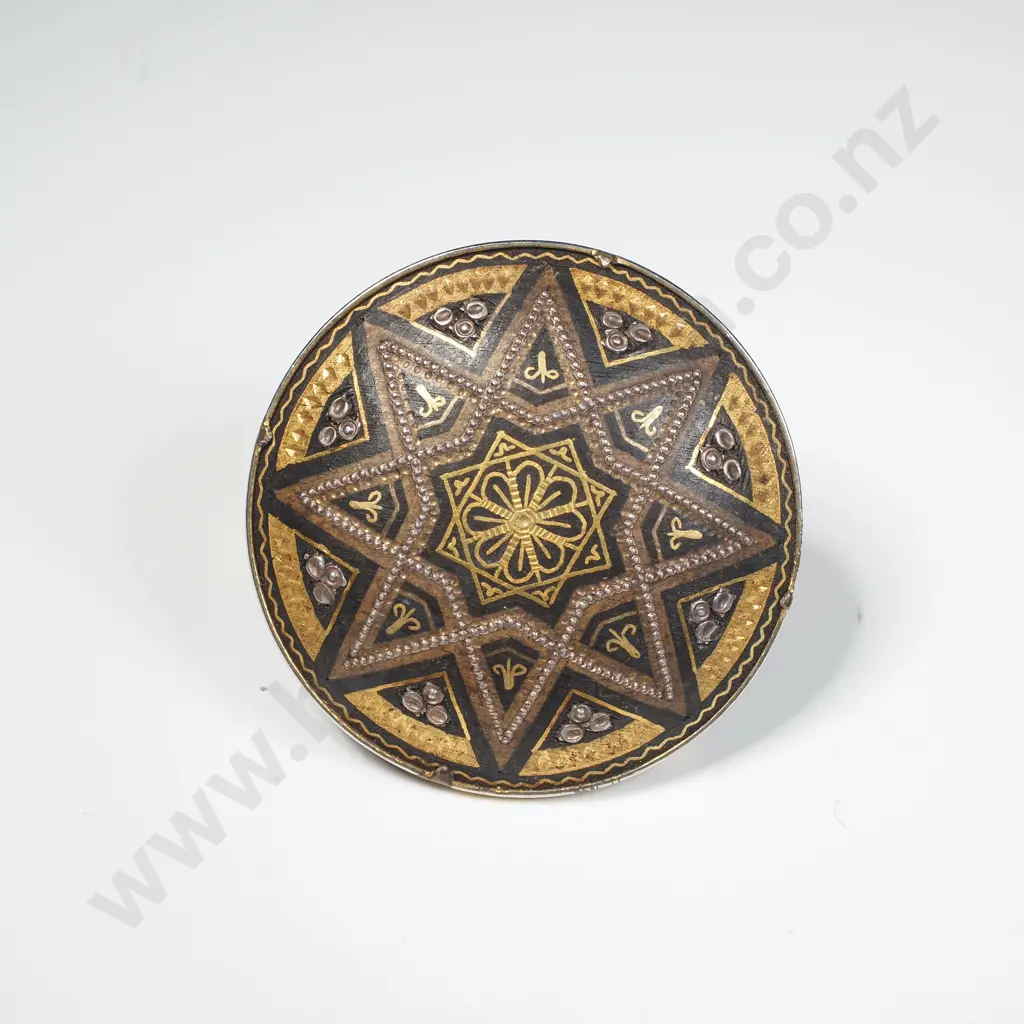 Oriental Themed Brooch Image 1++