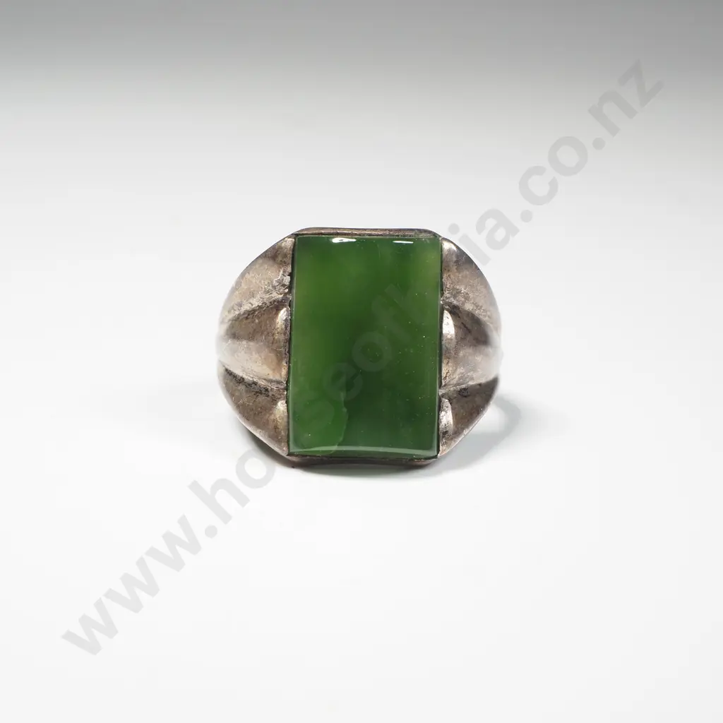 Vintage Sterling Silver Greenstone Ring Image 1++