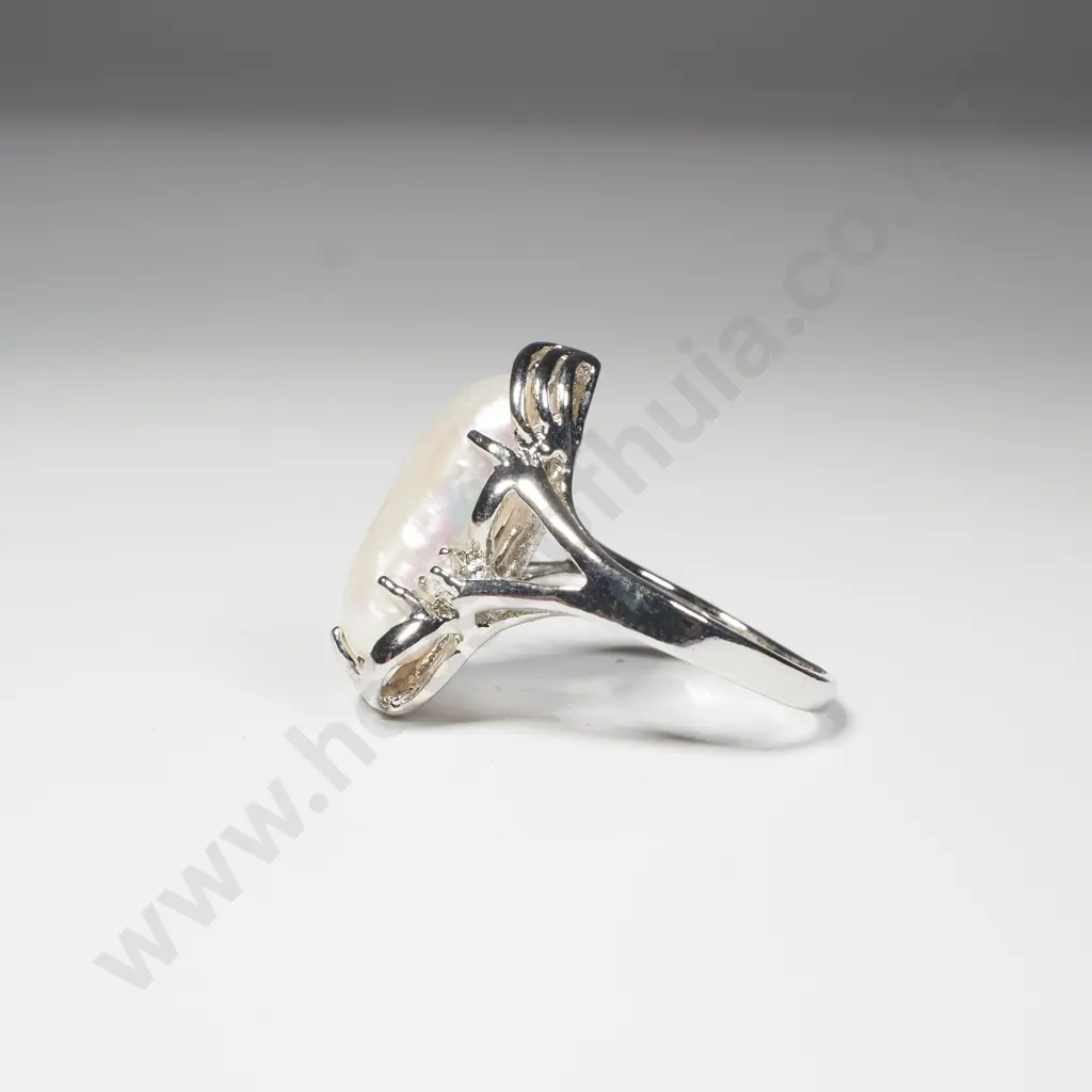 Pearl Ring Image 1++