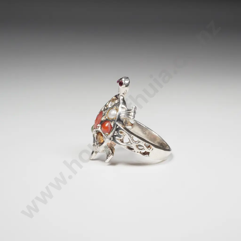 Sterling Silver & Gem Tortoise Ring Image 1++
