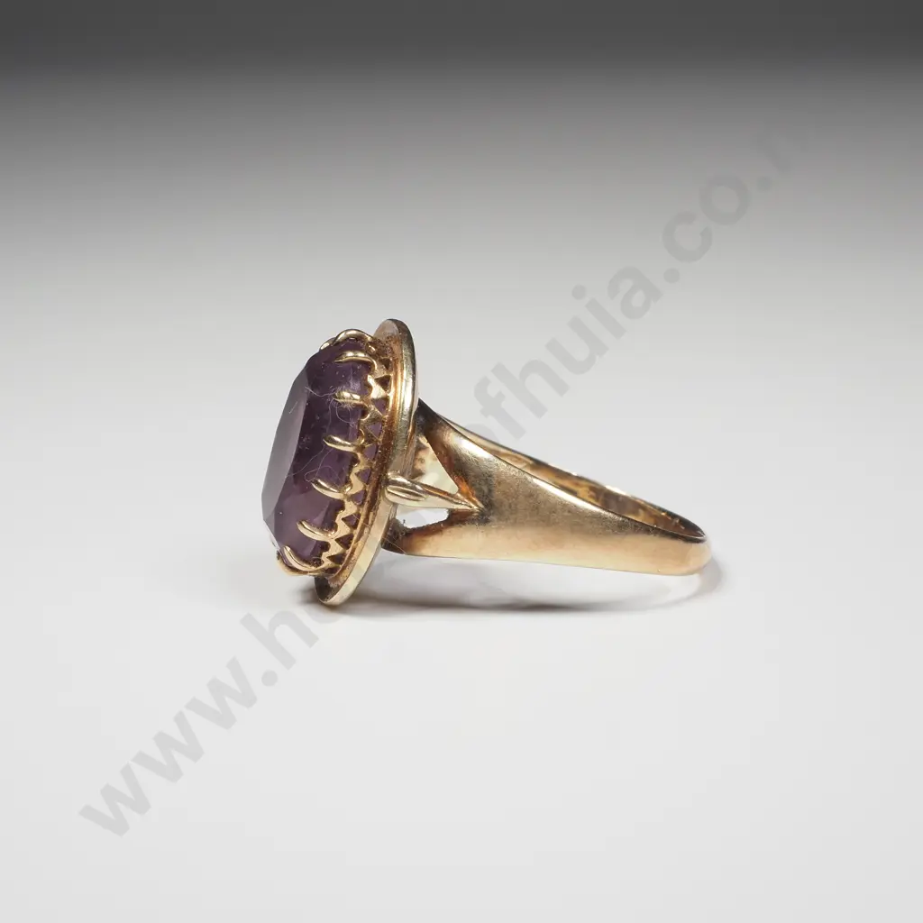 9ct Gold Amethyst Ring Image 1++